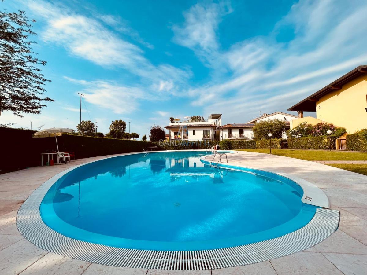 Artemide Apartment - A Soli 150M Dal Lago Di Garda Σιρμιόνε Εξωτερικό φωτογραφία