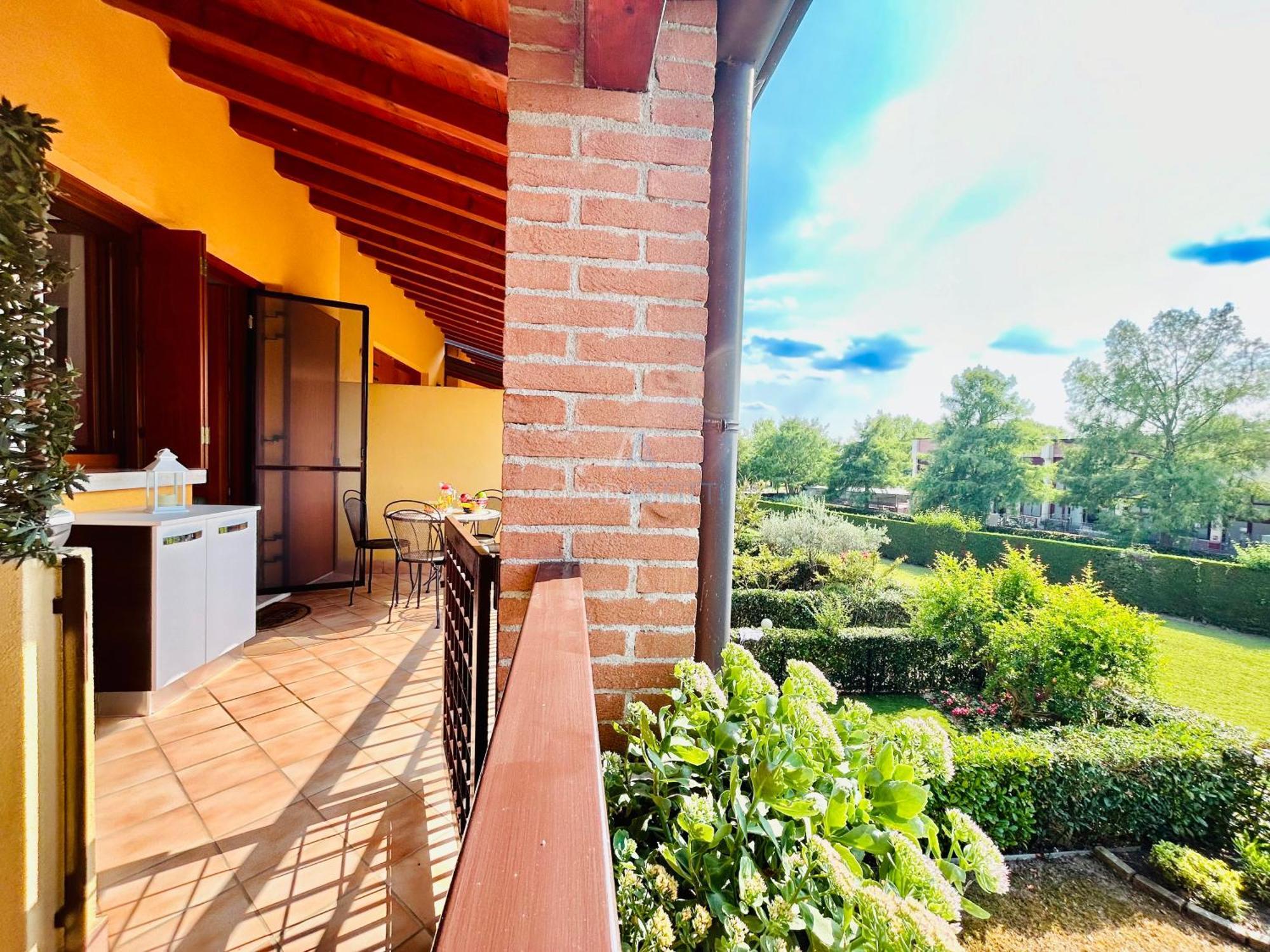 Artemide Apartment - A Soli 150M Dal Lago Di Garda Σιρμιόνε Εξωτερικό φωτογραφία