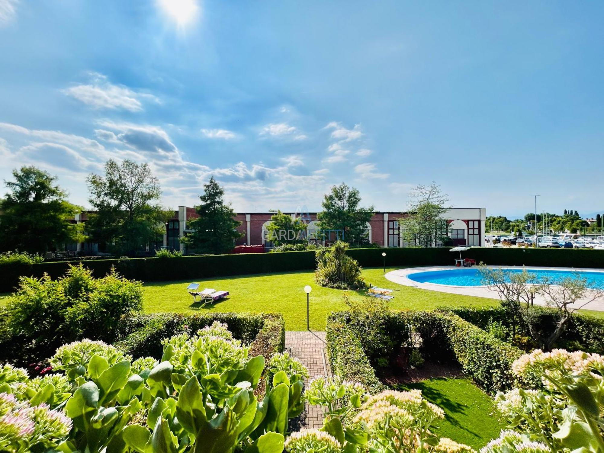 Artemide Apartment - A Soli 150M Dal Lago Di Garda Σιρμιόνε Εξωτερικό φωτογραφία