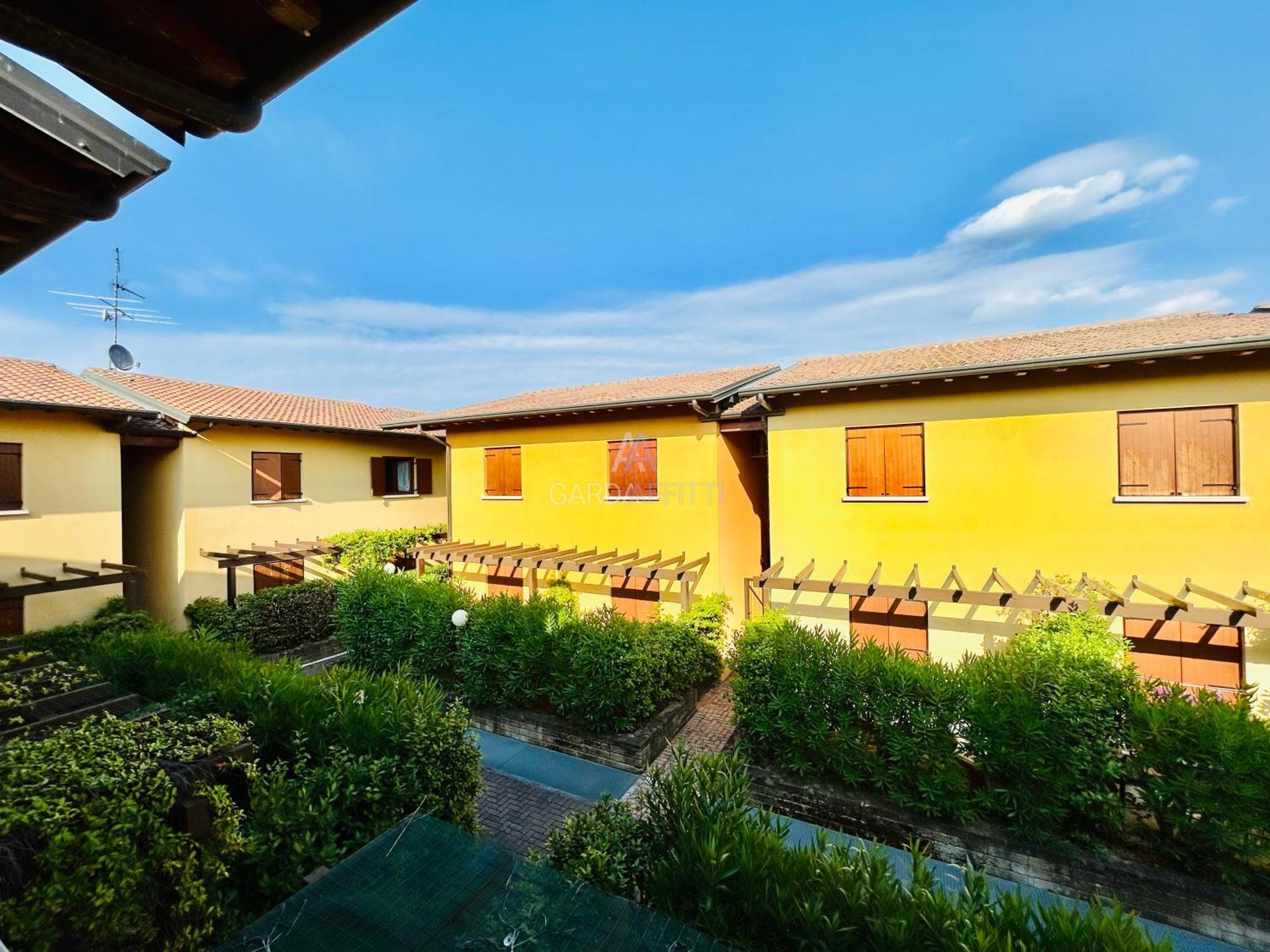 Artemide Apartment - A Soli 150M Dal Lago Di Garda Σιρμιόνε Εξωτερικό φωτογραφία