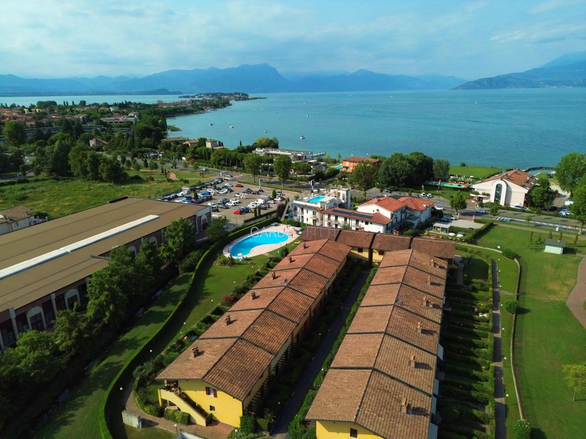 Artemide Apartment - A Soli 150M Dal Lago Di Garda Σιρμιόνε Εξωτερικό φωτογραφία